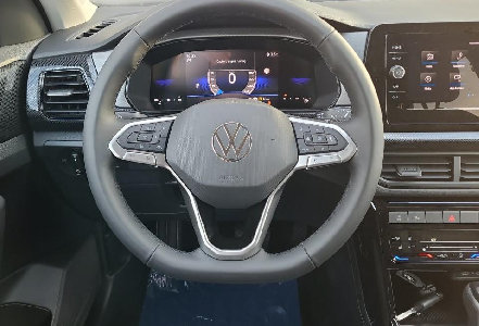 T-Cross 1.0 TSI Life DSG LED Kamera ACC 17 Zoll-Alu Winterpaket SOFORT