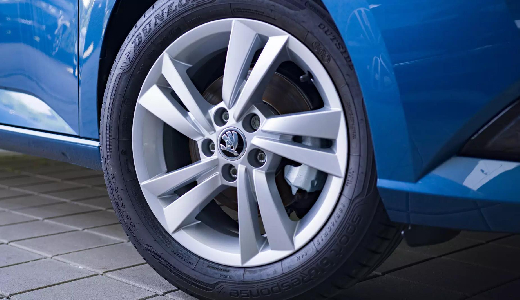Fabia 1.0 TSI Selection LED AHK Klima Sitzheizung Parkpilot+Kamera 