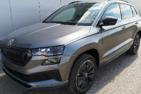 Karoq 1.5 TSI Sportline DSG mit AHK, Matrix-LED uvm..